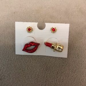 Earrings set
